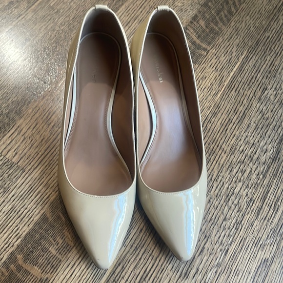 Calvin Klein Shoes - Calvin Klein Pumps